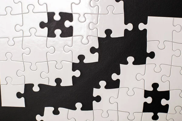 Fehér Puzzle Asztalon — Stock Fotó