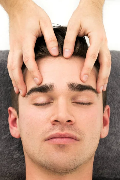 Attractive Guy Spa Salon — Stock Photo, Image