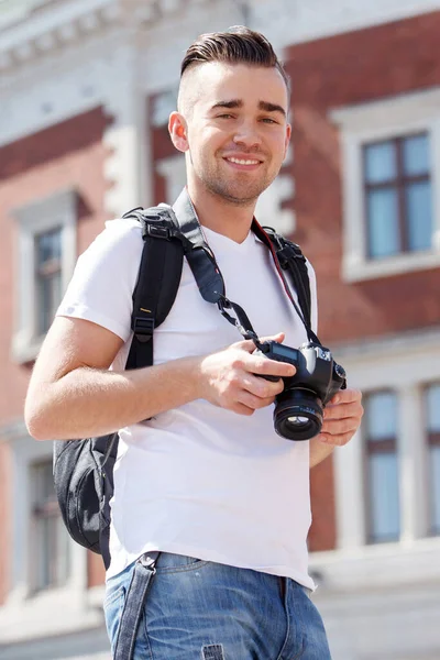 Toerist Man Tijdens Vakantie Reis — Stockfoto