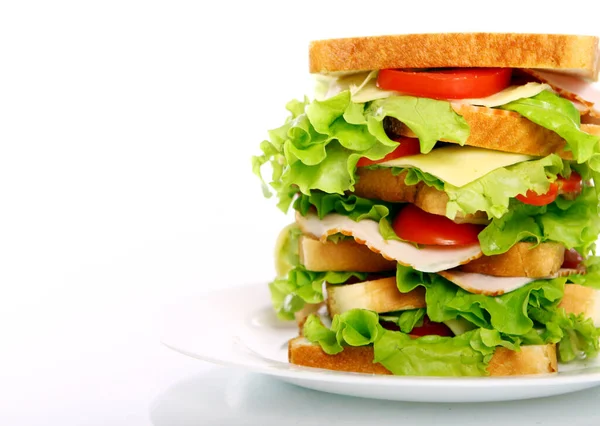 Grote Sandwich Plaat Geïsoleerd Witte Achtergrond — Stockfoto