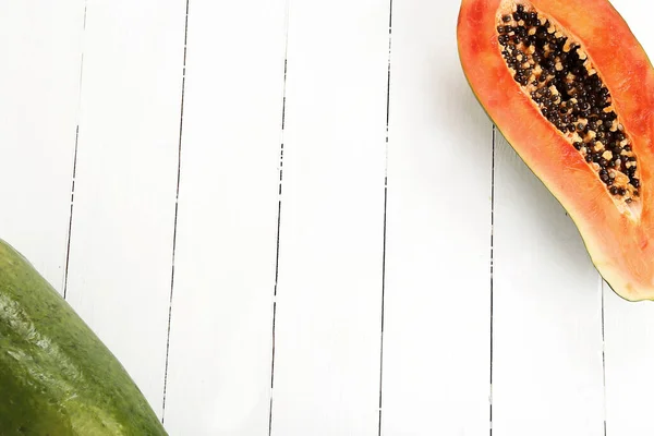 Papaya Wooden Table — Stock Photo, Image