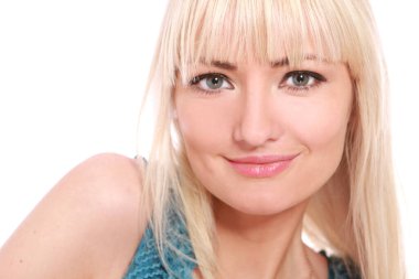 genç ve güzel kız beyaz arka plan üzerinde