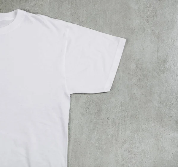 Camisa Branca Mesa — Fotografia de Stock
