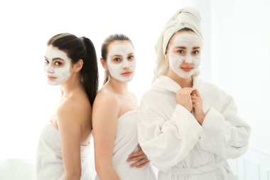 Spa 'da en iyi arkadaş grubu