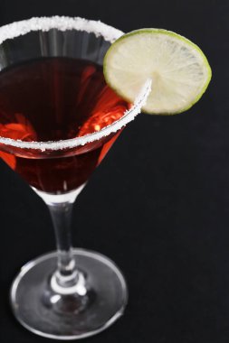 - Alkol. Masada Cosmopolitan var.