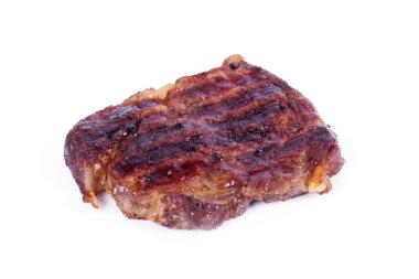 Beyaz arka planda ızgara biftek.