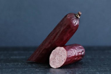 Yemek, et. Masada nefis sosis var.