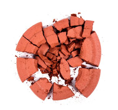 Beyaz arkaplanda kozmetik ürünler