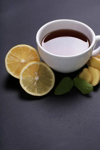 Bebe Xícara Chá Mesa — Fotografia de Stock