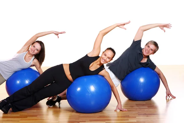 Grupo Pessoas Fazendo Exercício Fitness — Fotografia de Stock