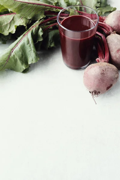 Vegetable Fresh Beetroot Juice Table — Stock Photo, Image