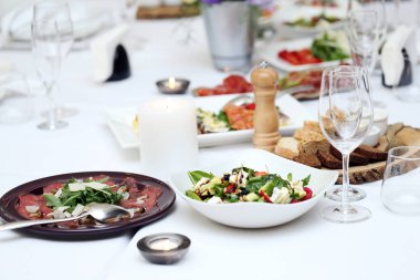 Sebzeli et dilimleri.