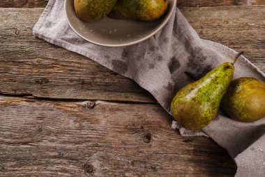 Masadaki armut nefis.