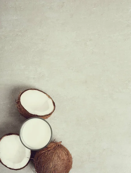 Bebe Delicioso Leite Coco Mesa — Fotografia de Stock