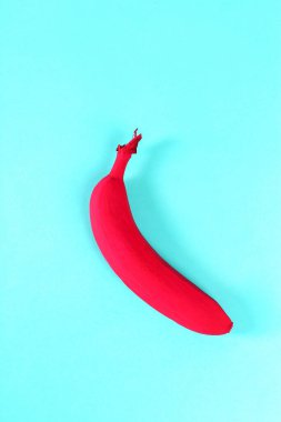 Tasarım. Masaya çizilmiş muz.