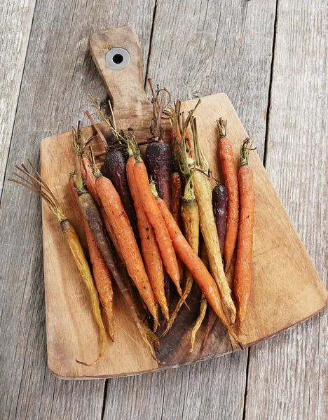 Mat Grönsaker Bakade Morötter Bordet — Stockfoto