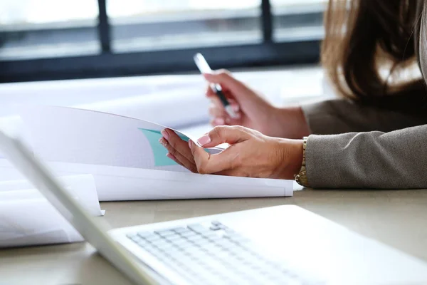 Mujer Negocios Oficina — Foto de Stock