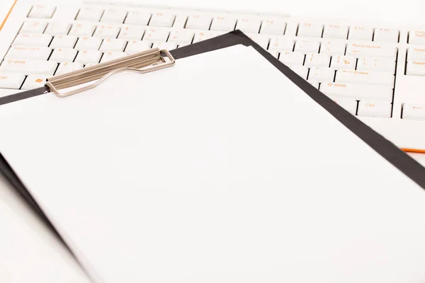 Estuche Mapa Con Papel Blanco Teclado — Foto de Stock