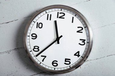 Zaman, diğeri. Saatin fotoğrafı.