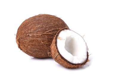 Beyaz arka planda hindistan cevizi