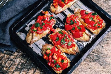 Lezzetli bruschetta masada.