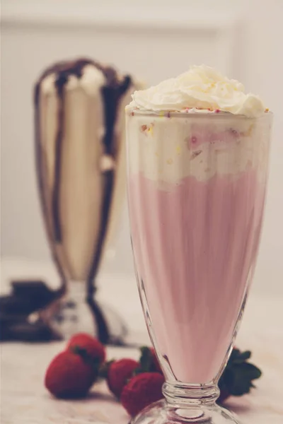 Delicious Milkshake Table — Stock Photo, Image