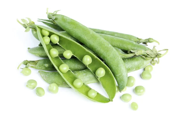 テーブルの上に緑のエンドウ豆 — ストック写真
