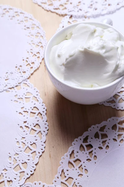 Iogurte Grego Mesa — Fotografia de Stock
