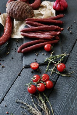 Yemek, et. Masada nefis sosis var.