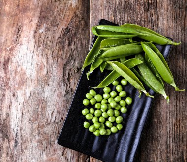 Masadaki bezelyeler nefis.