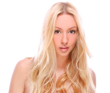 genç ve güzel sarışın beyaz zemin üzerine