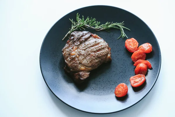 Vaření Příprava Masa Steak Stole — Stock fotografie