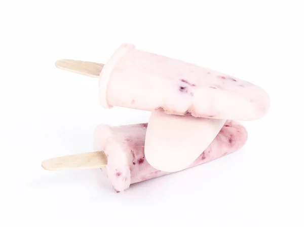 Delicioso Helado Yogur Sobre Fondo Blanco — Foto de Stock