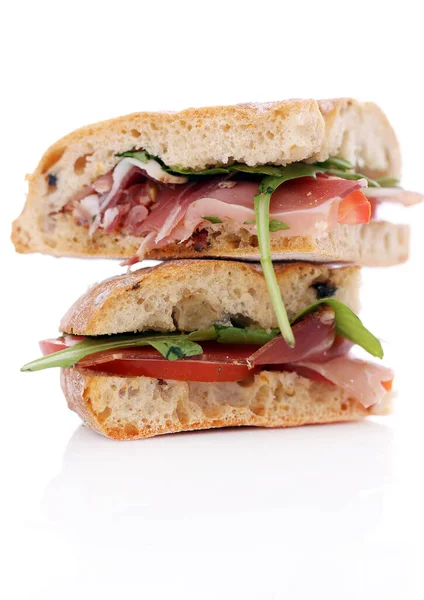 Bild Von Zwei Leckeren Sandwiches Auf Weißem Hintergrund — Stockfoto