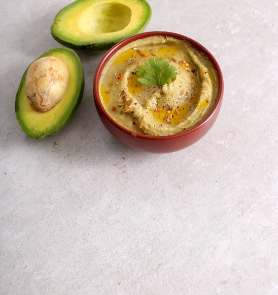 Еда Хумус Авокадо — стоковое фото