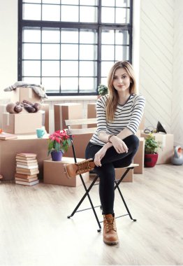 Eve taşınırken çok tatlı bir kızdı.