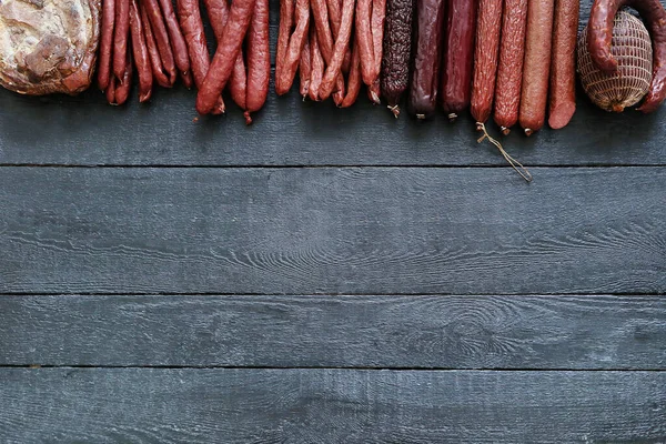 Yemek, et. Masada nefis sosis var.