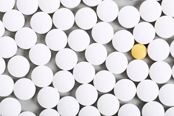 Pharmazeutisch Weiße Tabletten Auf Dem Tisch — Stockfoto