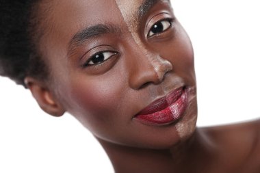 Güzellik. Sanatsal makyajlı kadın