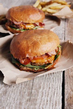 Masada nefis bir hamburger