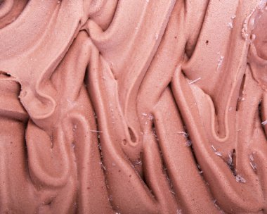 Donmuş. Masada nefis dondurma var.