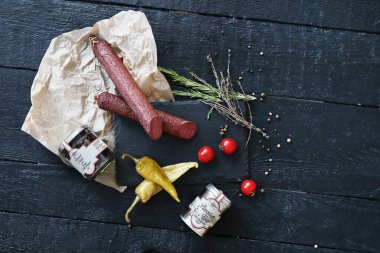 Yemek, et. Masada nefis sosis var.