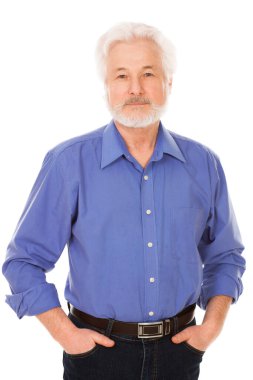 Beyaz arka plan üzerinde izole sakallı yakışıklı yaşlı adam