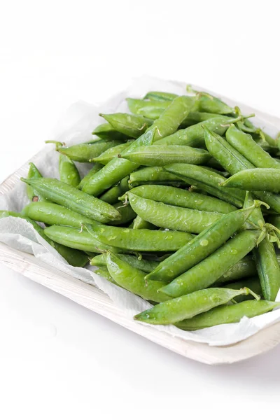 Masadaki bezelyeler nefis.