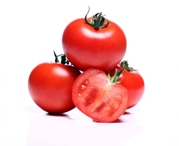 Close Van Verse Tomaten Witte Achtergrond — Stockfoto