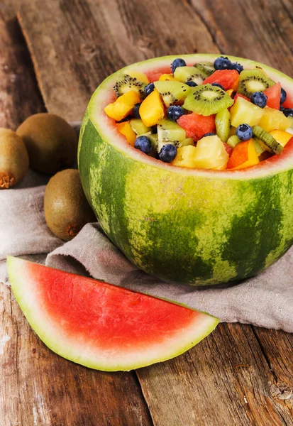 Delicious Fruit Salad Table — Stock Photo, Image