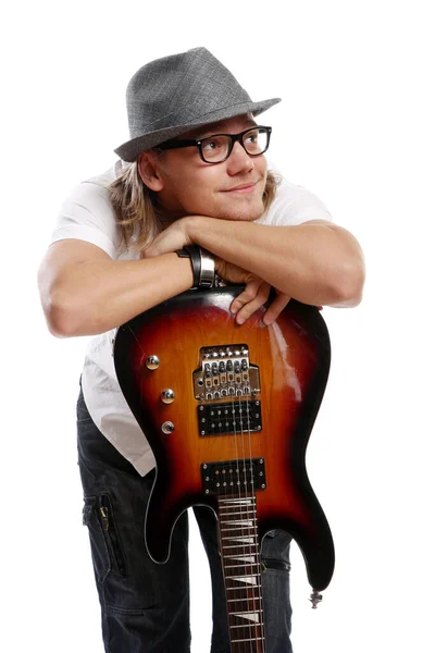 Jeune Homme Attrayant Avec Guitare — Photo