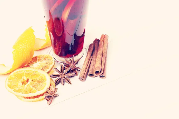 Cinnamon Orange Mulled Wine — Stock Photo, Image