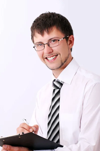 Szczęśliwy Biznesmen Okularach Jest Wypełnienie Dokumentów — Zdjęcie stockowe