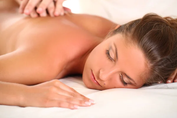 Portrait Beautiful Caucasian Woman Enjoy Massage — Stock Photo, Image